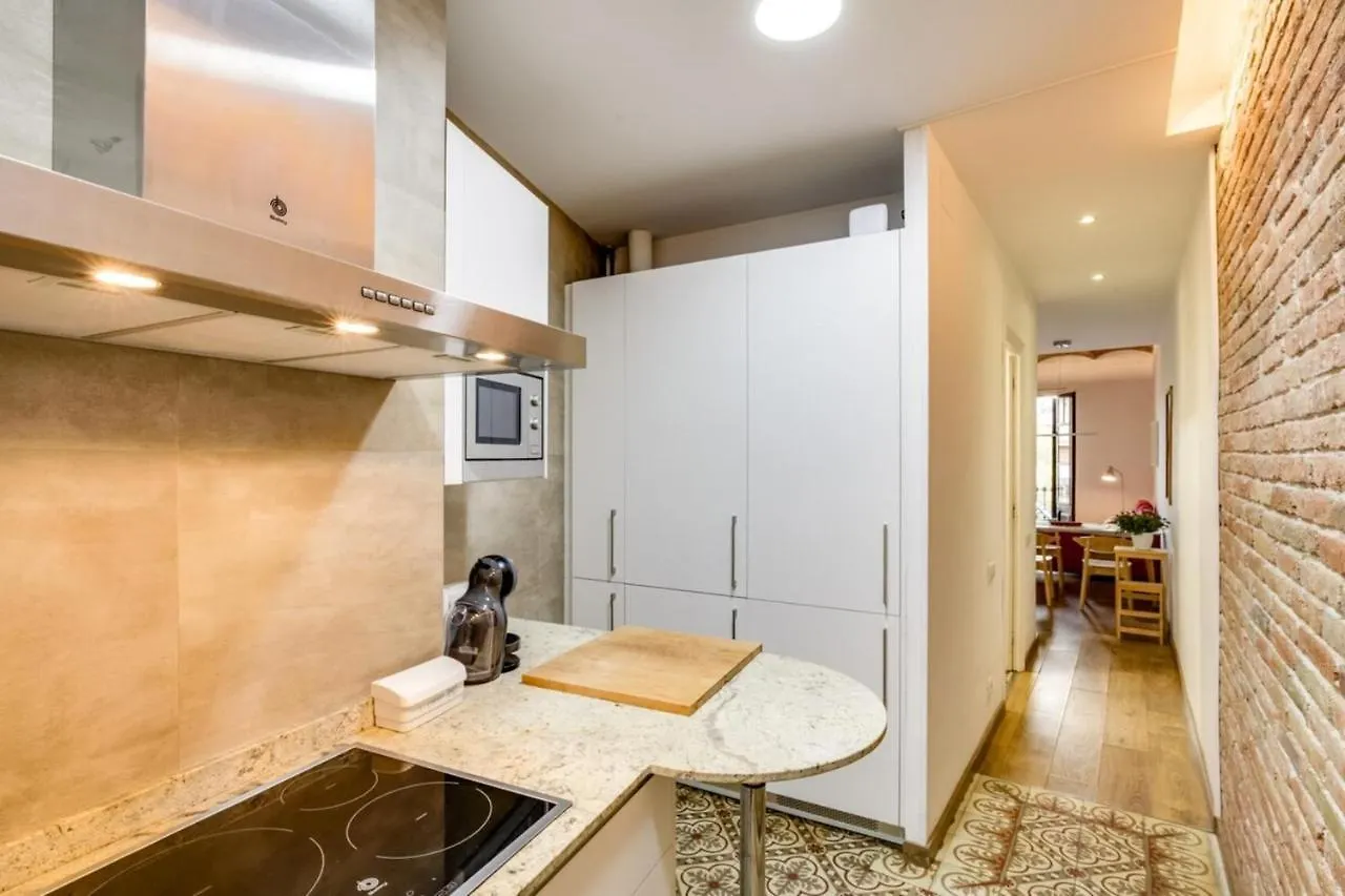 Design 1 Bedroom Apartment Near Plaza Espana Barcelona