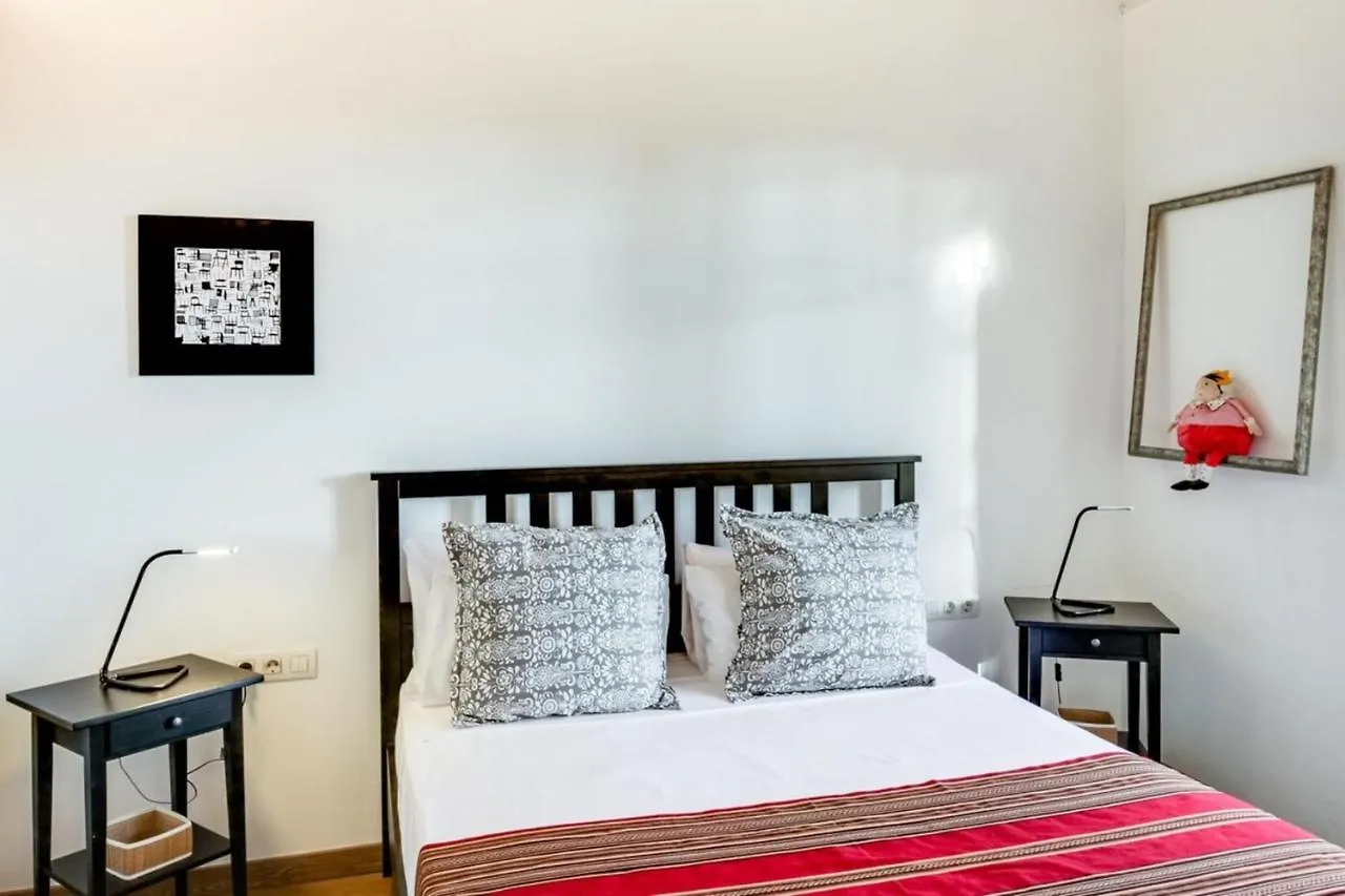 Design 1 Bedroom Apartment Near Plaza Espana Barcelona Spain